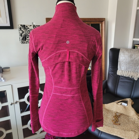 LULULEMON Define Jacket - Picture 2 of 15